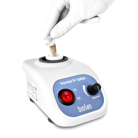 Вортекс Biosan V-1 plus (скорость от 500 до 3000 об/мин., амплитуда 4 мм)
