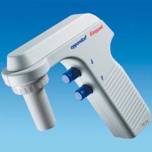 Одноканальная пипетка Eppendorf Easypet 3 объем 0,1 – 100 мл