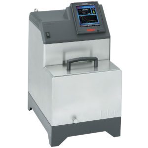 Компактный oхлаждающий/нагревающий термостат-циркулятор Huber Ministat 240 (объем 4,9 л)