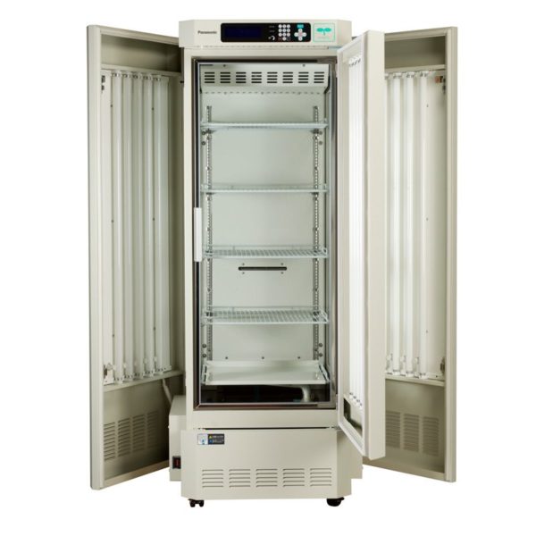 Испытательная (климатическая) камера Panasonic MLR-352Н-PE (0°C… +50°C, 55%Rh… 90%Rh, свет)